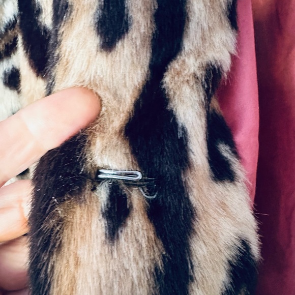Apparis leopard print faux fur coat size Small - Picture 8 of 10